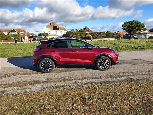 Vivid ruby with black contrasting roof Used 2024 Ford Puma Gen-E Hatchback | £24,995 - Image 1/1