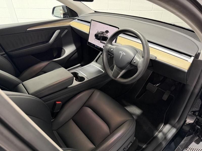 Used Tesla Model Y RWD 219 kW (299 HP) 2023 Black SUV