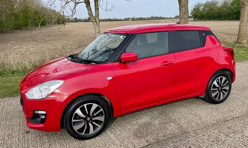 Used Suzuki Swift SZ-T 90 HP (66 kW) 2020 Red Hatchback