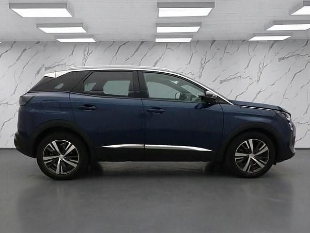 Used Peugeot 3008 Allure 130 HP (95 kW) 2024 Blue SUV