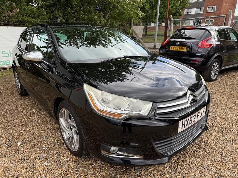 Black Used 2013 Citroën C4 SELECTION Hatchback | £3,995 (A bit pricey) - Image 1/4