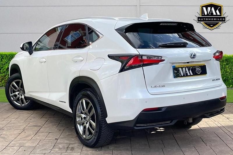 Used Lexus NX300h Luxury Line 2016 White SUV