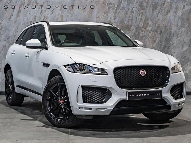 Second-hand Jaguar F-Pace Chequered Flag 180 CP (132 kW) 2019 Alb SUV