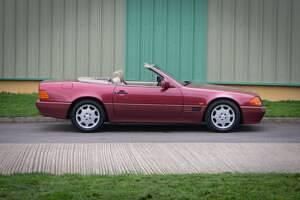 Used Mercedes SL500 320 HP (235 kW) 1992 Red Cabriolet