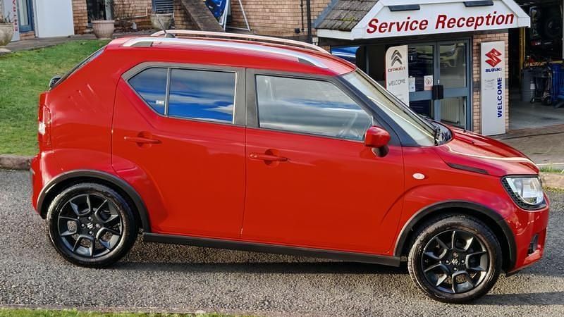 Used Suzuki Ignis SZ-T 90 HP (66 kW) 2018 Red SUV