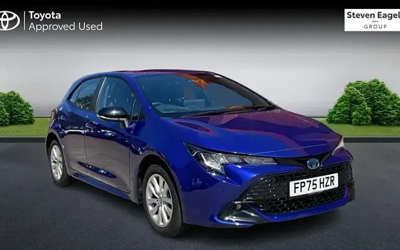 Used Toyota Corolla 178 HP (130 kW) 2025 Hatchback
