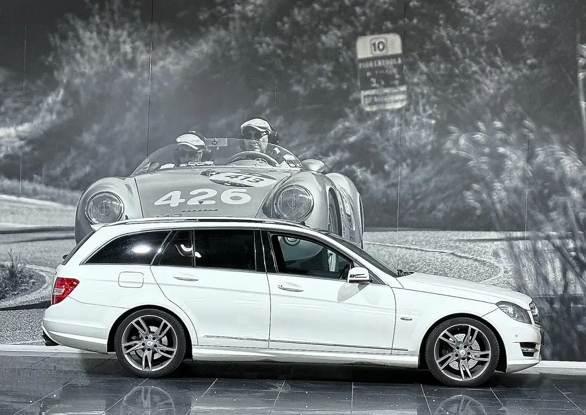 Used Mercedes C350 Sport Edition 2011 White Estate