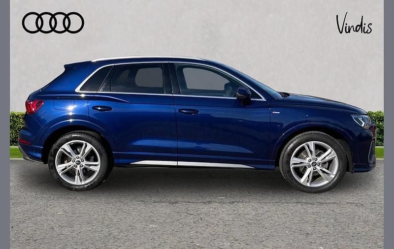 Used Audi Q3 S-Line 147 HP (108 kW) 2024 Blue SUV