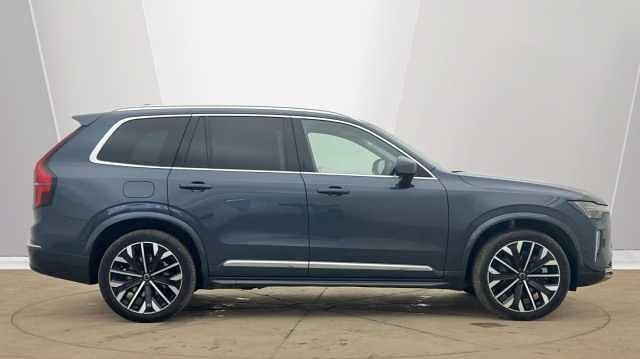 Used Volvo XC90 Ultra 449 HP (330 kW) 2025 Blue SUV