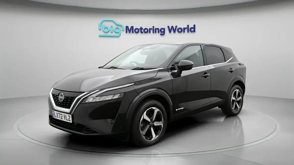 Used Nissan Qashqai N-Connecta 2022 Black SUV
