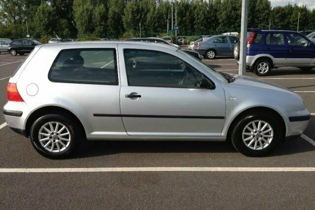 Used VW Golf IV 75 HP (55 kW) 2003 Hatchback