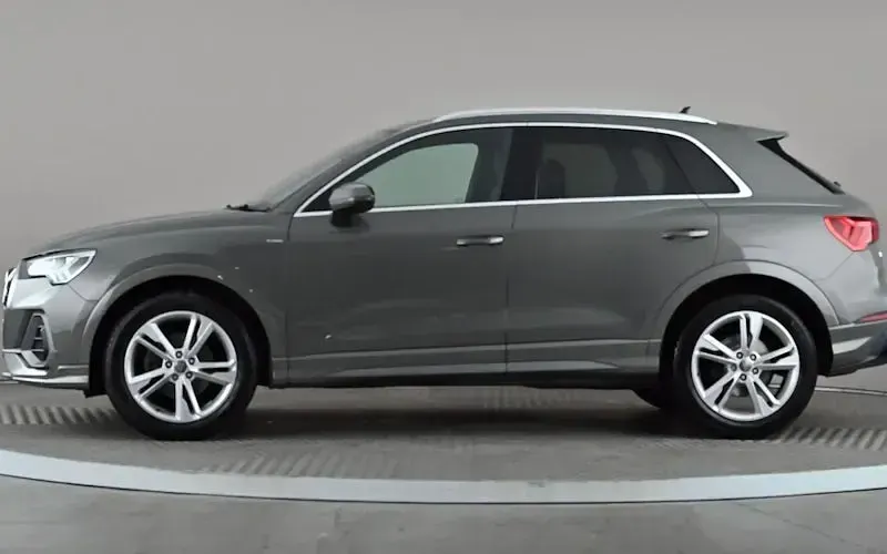 Used Audi Q3 S-Line 150 HP (110 kW) 2023 SUV