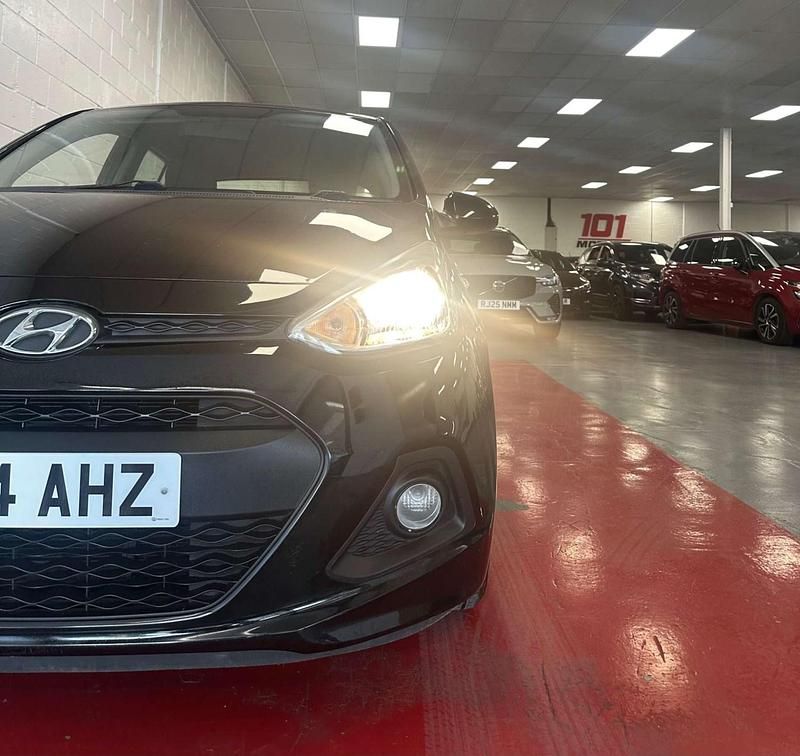 Used Hyundai i10 SE 83 HP (61 kW) 2014 Black Hatchback