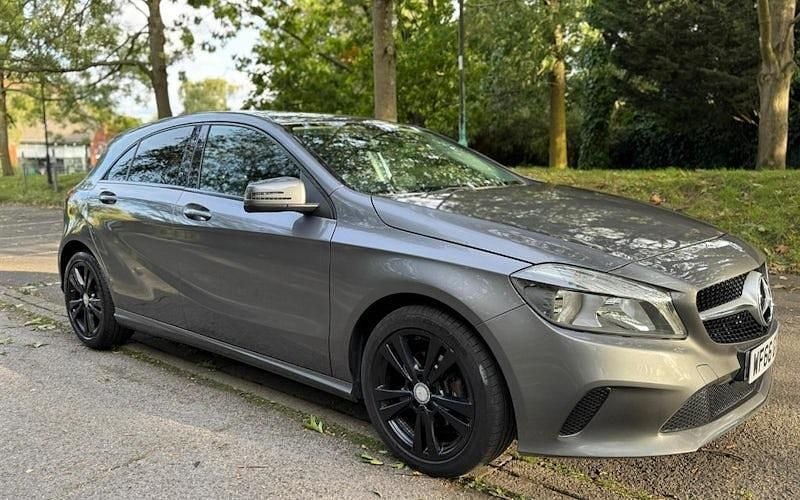 Used 2018 Mercedes A180 Hatchback | £10,495 (Super price) - Image 1/4