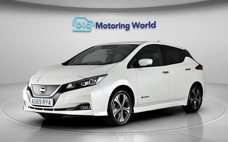 Used Nissan Leaf Tekna 110 kW (150 HP) 2022 Hatchback