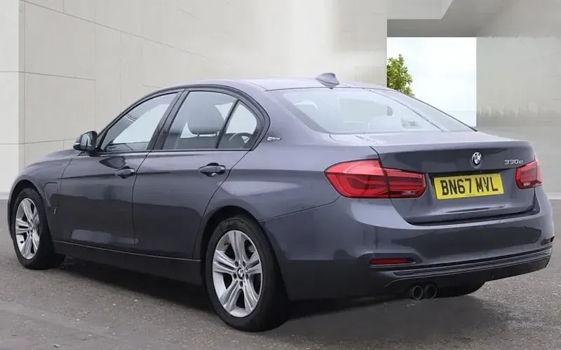 Used BMW 330e Sport Line 252 HP (185 kW) 2017 Grey Sedan