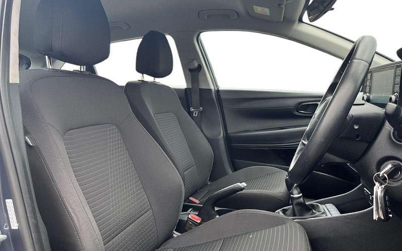 Used Hyundai i20 101 HP (74 kW) 2021 Grey Hatchback