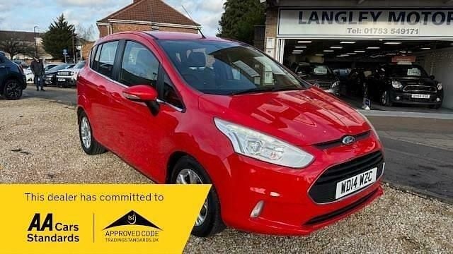 Race red Used 2014 Ford B-MAX Zetec MPV | £4,995 (Fair price) - Image 1/4