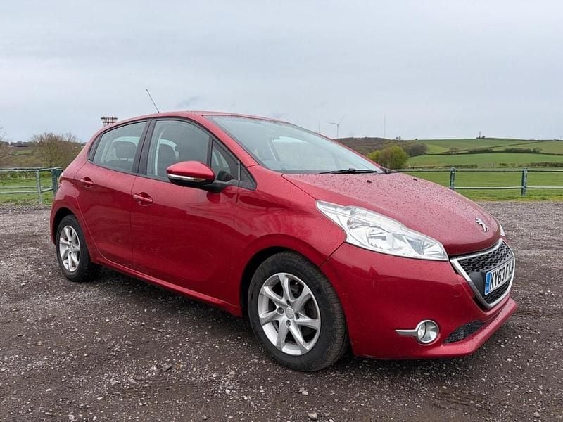 Used Peugeot 208 Active 2013 Red Hatchback