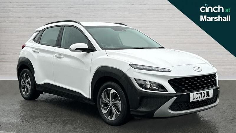 White Used 2021 Hyundai Kona SE SUV | £14,348 (Good price) - Image 1/4