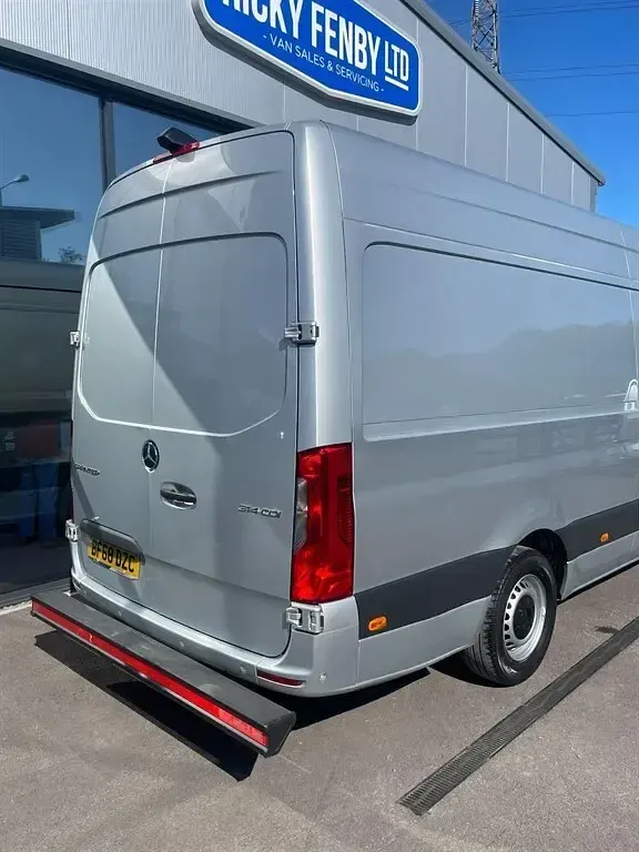 Used Mercedes Sprinter 2018 Silver Van