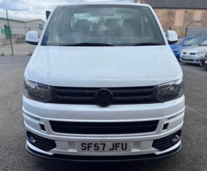 Used VW Transporter 130 HP (95 kW) 2007 White Van