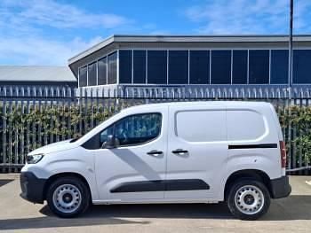 New Citroën Berlingo 100 HP (73 kW) 2026 White MPV