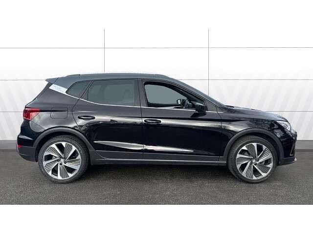 Used Seat Arona FR 110 HP (80 kW) 2023 Black SUV