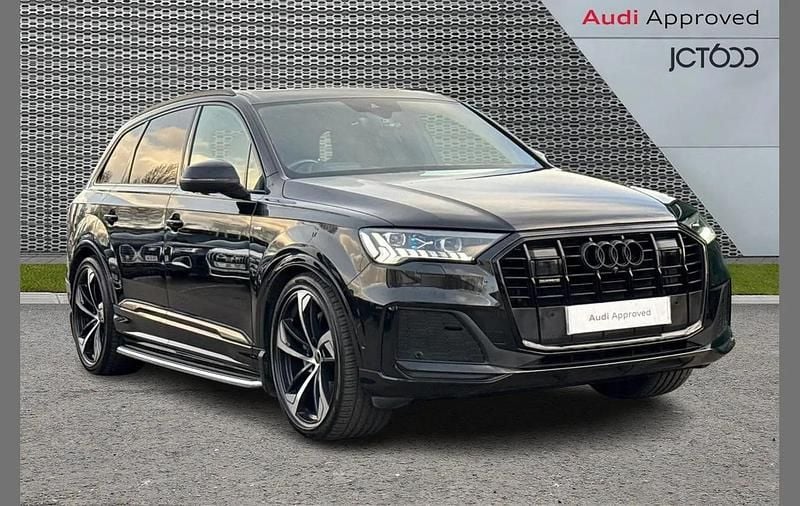 Used Audi Q7 Comfort 281 HP (206 kW) 2023 Black SUV