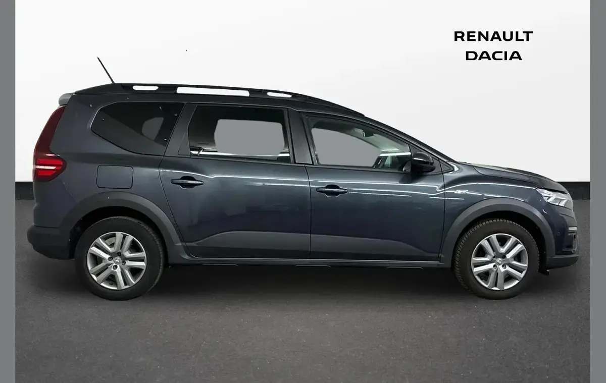 Used Dacia Jogger Comfort 110 HP (80 kW) 2022 Grey MPV
