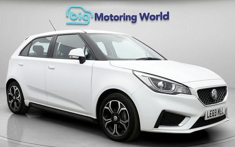 Used 2018 MG MG3 Exclusive Hatchback | £8,600 (Fair price) - Image 1/4