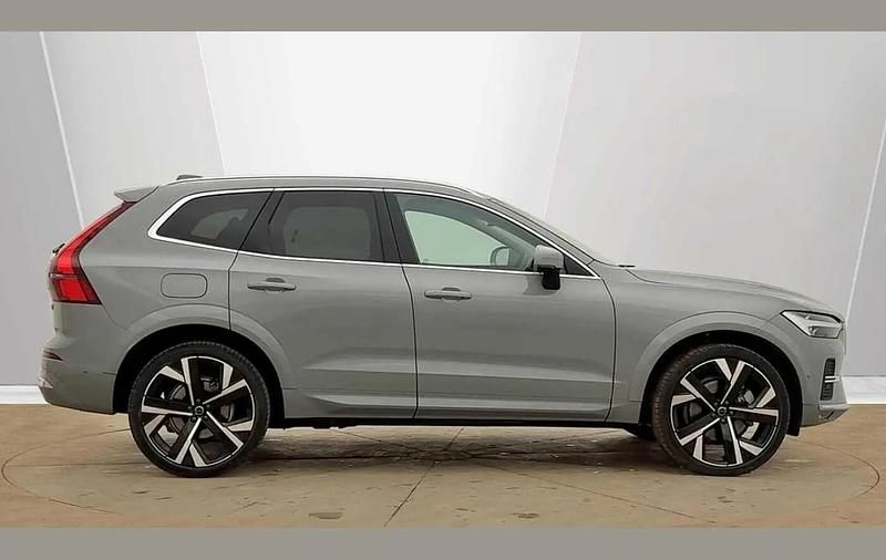 Used Volvo XC60 Ultra 247 HP (181 kW) 2025 Grey SUV