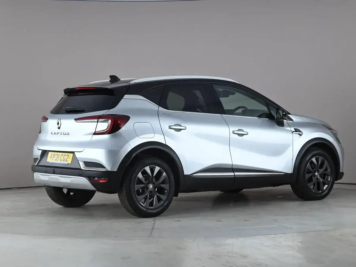 Used Renault Captur Version S 101 HP (74 kW) 2020 Grey/black SUV