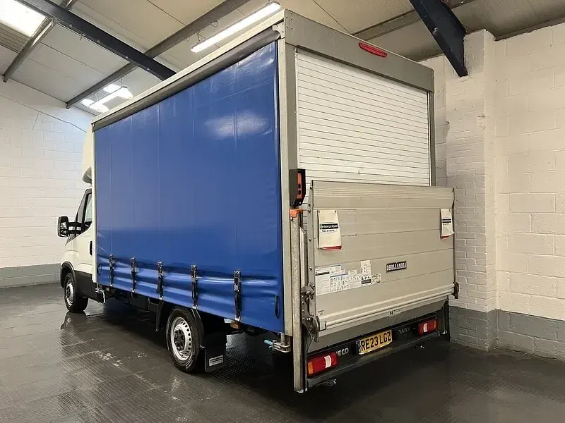 Used Iveco Daily 136 HP (100 kW) 2023 White Cabriolet