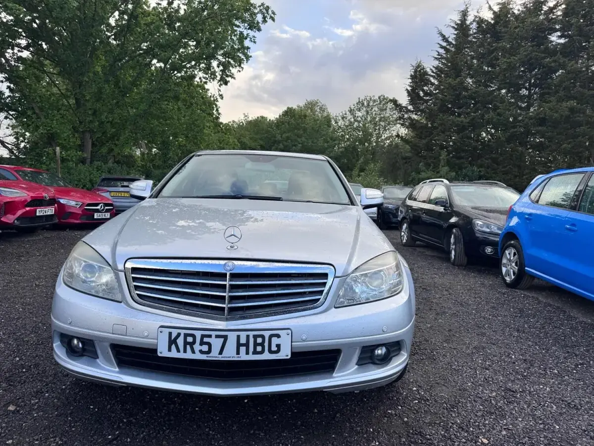 Used Mercedes C180 SE 143 HP (105 kW) 2007 Silver Sedan