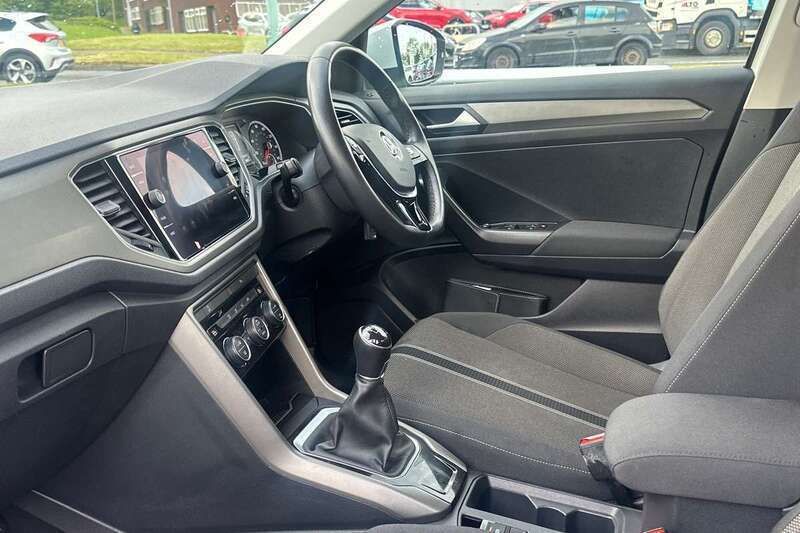 Image 2/4