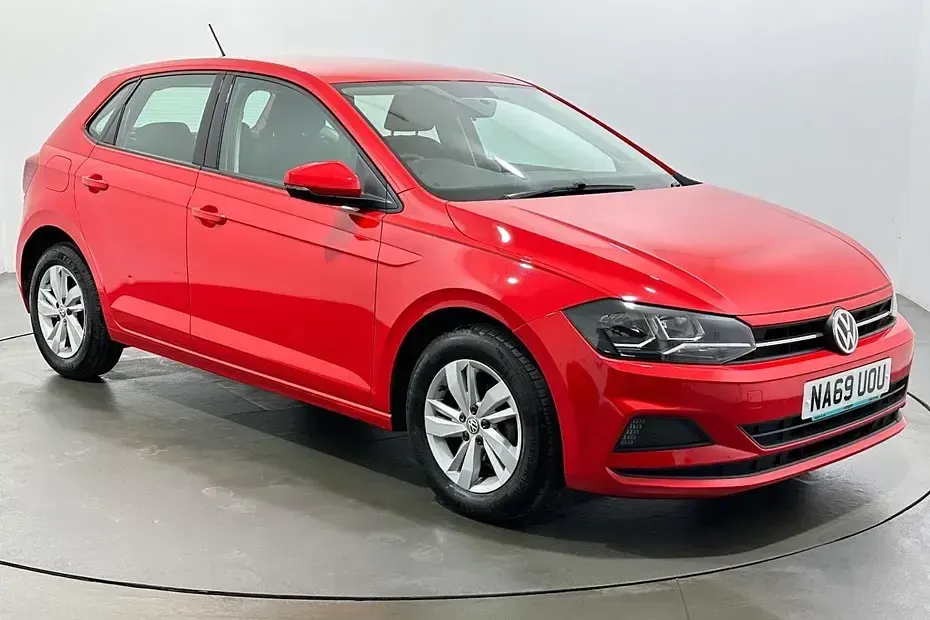 Used VW Polo SE 65 HP (47 kW) 2019 Hatchback