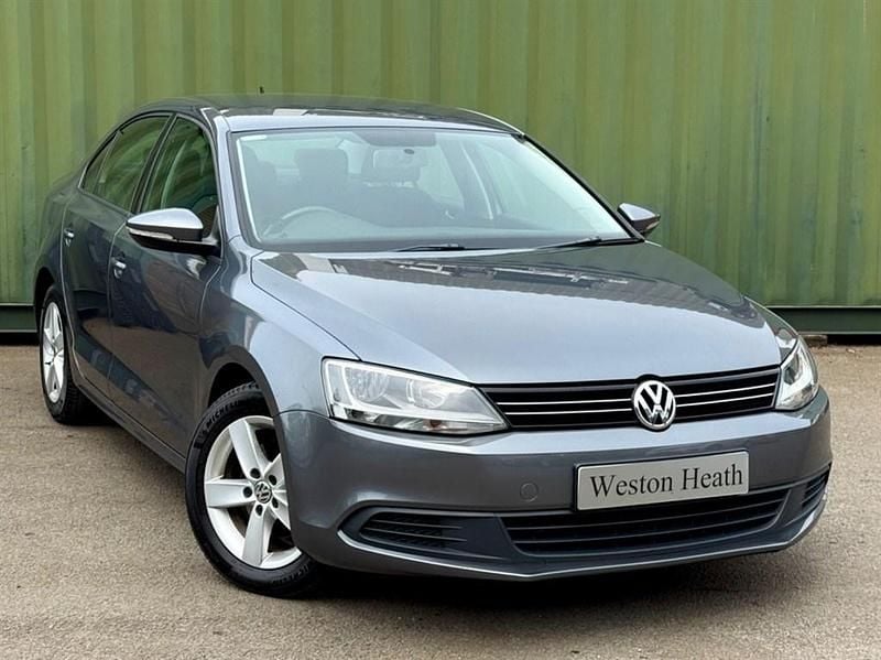 Grey Used 2014 VW Jetta SE Sedan | £5,490 (Good price) - Image 1/4