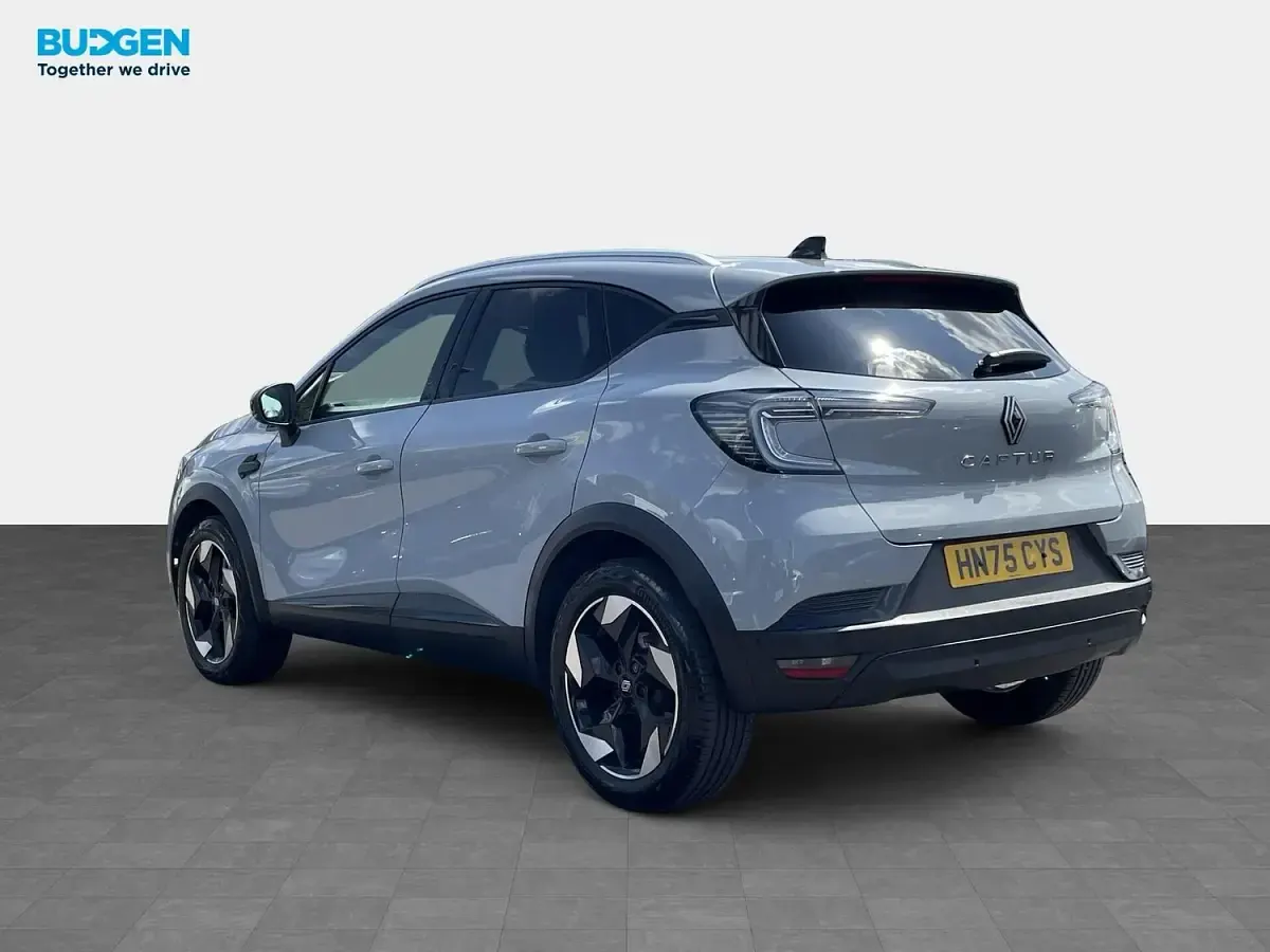 Used Renault Captur Techno 91 HP (66 kW) 2025 Grey SUV