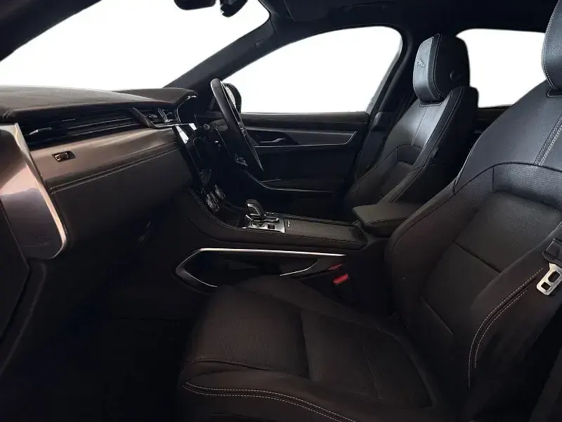 Used Jaguar F-Pace R-Dynamic 204 HP (150 kW) 2023 Blue SUV
