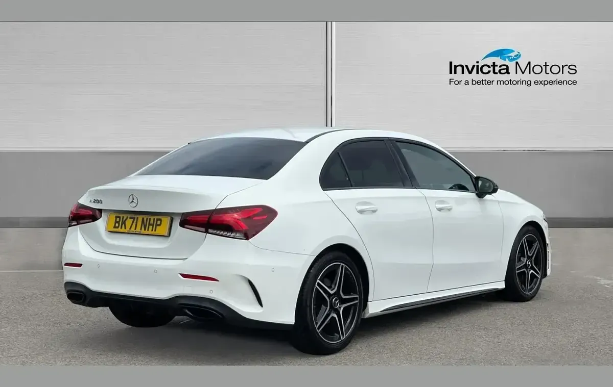 Used Mercedes A200 Executive 163 HP (119 kW) 2021 White Sedan