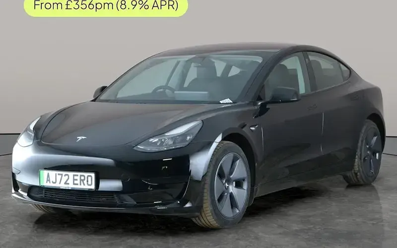 Begagnad Tesla Model 3 RWD 208 kW (283 HK) 2022 Sedan