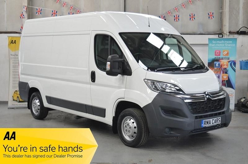 White Used 2016 Citroën Relay Van | £12,000 (Fair price) - Image 1/4