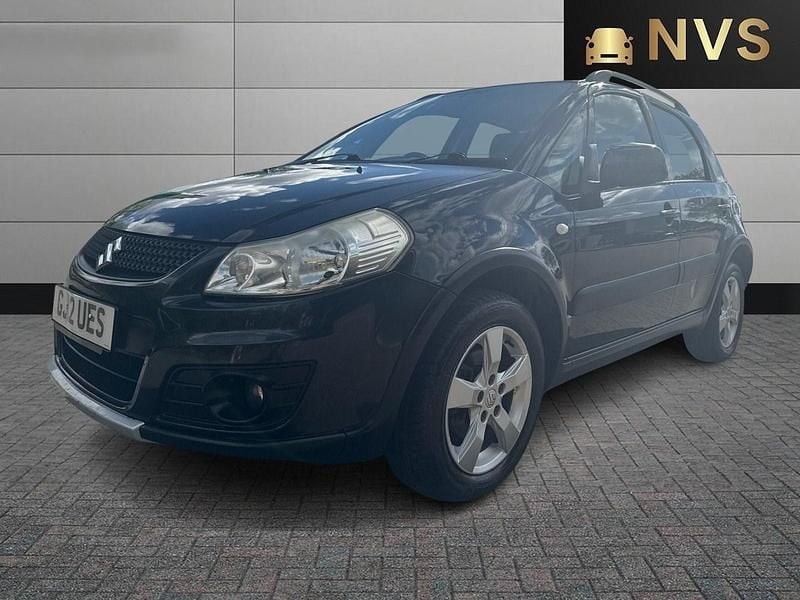 Used Suzuki SX4 SZ5 120 HP (88 kW) 2012 Black SUV