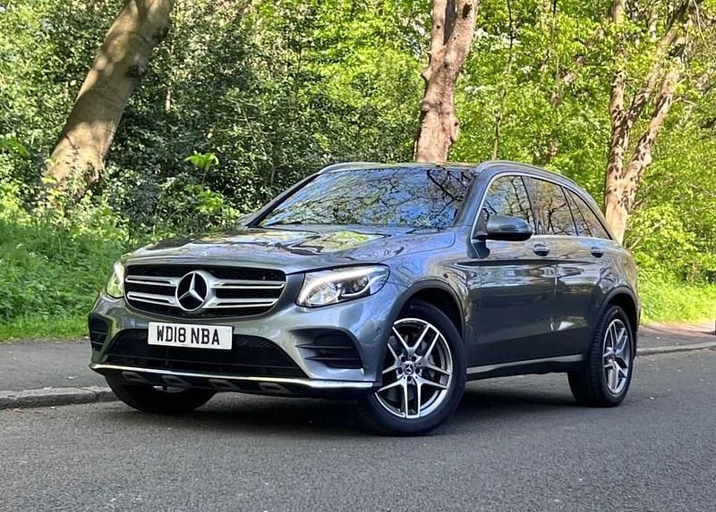 Second-hand Mercedes GLC220 AMG line 2018 Gri SUV