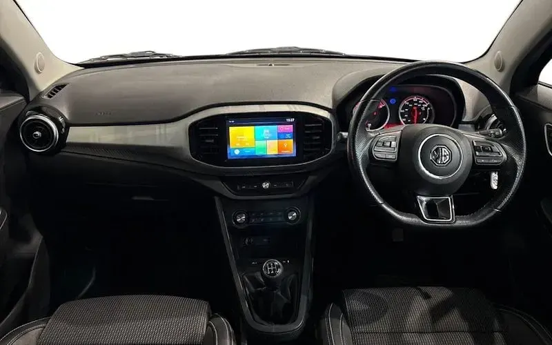 Used MG MG3 Exclusive 106 HP (77 kW) 2023 Black Hatchback