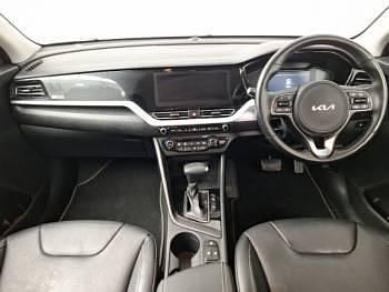 Used Kia Niro 139 HP (102 kW) 2022 Black SUV