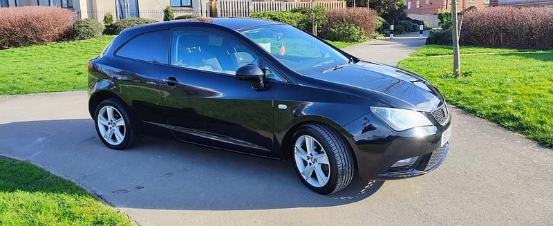 Usado Seat Ibiza FR 105 CV (77 kW) 2015 Negro Utilitario