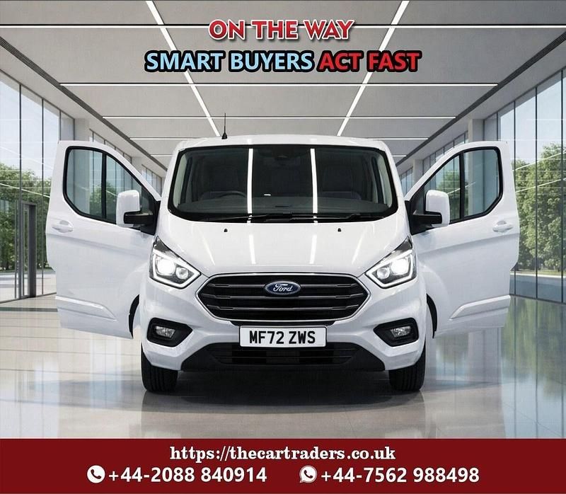 Used Ford Transit Custom Limited 130 HP (95 kW) 2022 White Van