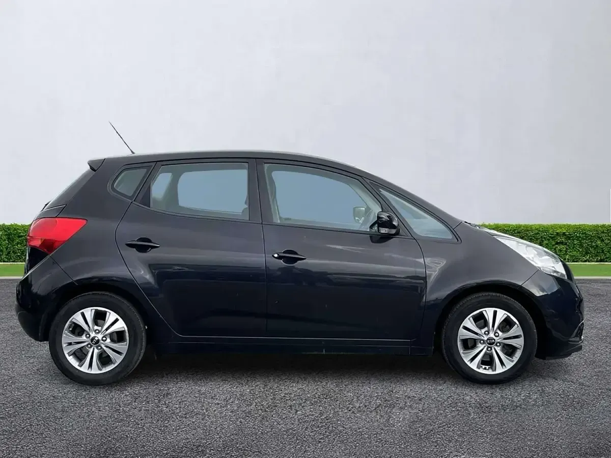 Used Kia Venga 2017 Black Hatchback